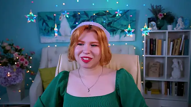 MitsukiMun online show from February 17, 2025, 12:27 pm