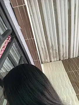 Nataylayla online show from March 6, 2025, 6:48 pm