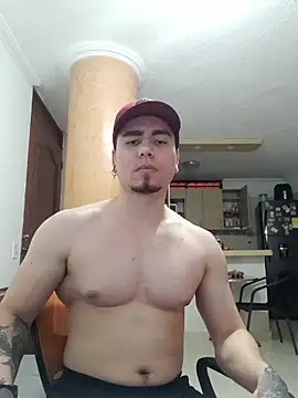 Logan Roy18 online show from November 14, 2025, 7:28 pm