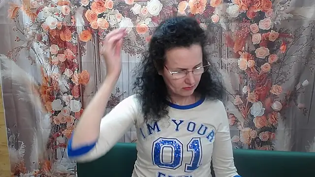 Miroslava Happi online show from May 16, 2026, 10:36 am