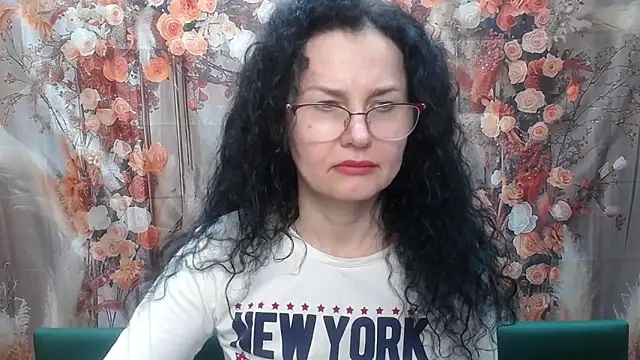 Miroslava Happi online show from March 12, 2026, 8:40 am