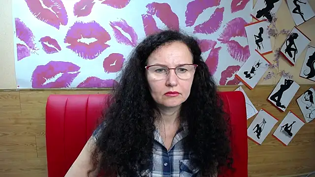 Snapshot of Miroslava_Happi chatting on September 19, 2025, 6:06 am Miroslava Happi online show from September 19, 2025, 6:06 am