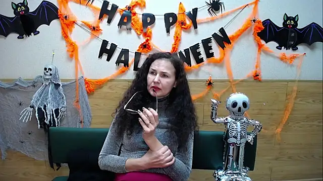 Snapshot of Miroslava_Happi chatting on October 24, 2025, 6:23 am Miroslava Happi online show from October 24, 2025, 6:23 am