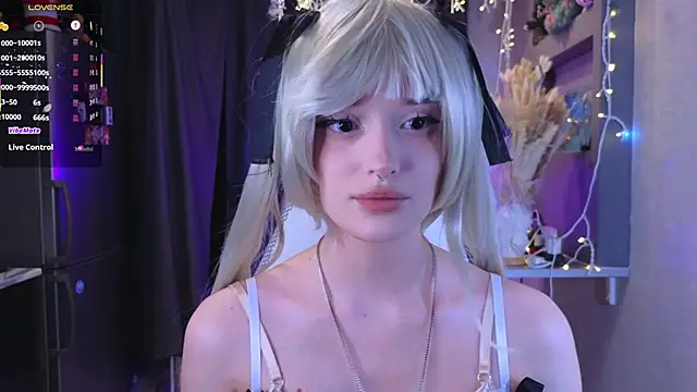 Snapshot of Hisoka_akerley chatting on May 17, 2026, 7:58 pm Hisoka akerley online show from May 17, 2026, 7:58 pm