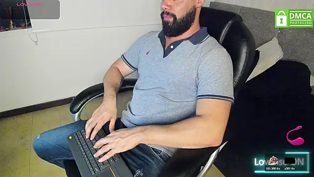 Luke Diaz7 online show from November 7, 2025, 11:30 pm