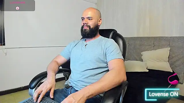 Luke Diaz7 online show from October 4, 2025, 4:03 am