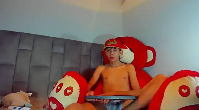 ian maik online show from March 9, 2025, 4:05 am