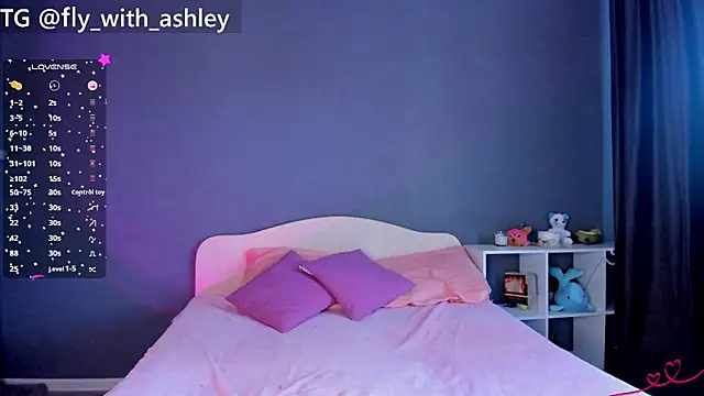 Snapshot of ashley_lovestory chatting on September 19, 2025, 7:01 am ashley lovestory online show from September 19, 2025, 7:01 am