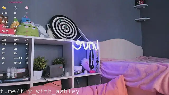 Snapshot of ashley_lovestory chatting on November 18, 2025, 5:22 am ashley lovestory online show from November 18, 2025, 5:22 am