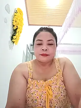 Baby-bigtits2024 online show from March 20, 2025, 12:32 pm