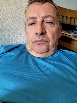 mann4u147 online show from March 31, 2026, 11:56 am