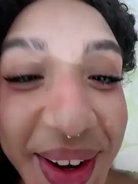 Snapshot of Majo_BigTits chatting on October 26, 2025, 1:44 pm Majo BigTits online show from October 26, 2025, 1:44 pm