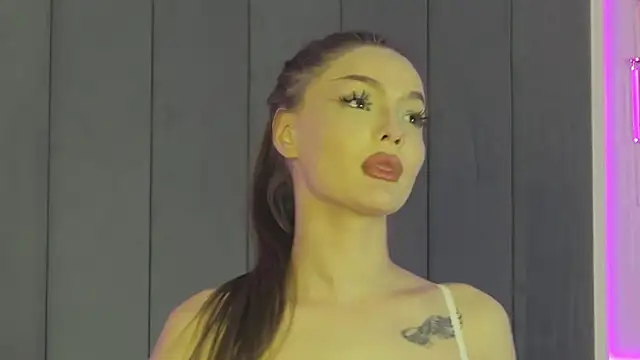 AlexaBright online show from February 26, 2025, 1:46 am