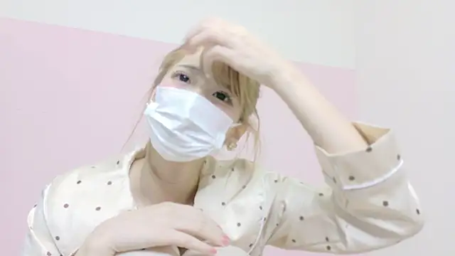 Snapshot of -nyanko- chatting on March 8, 2025, 9:17 am -nyanko- online show from March 8, 2025, 9:17 am