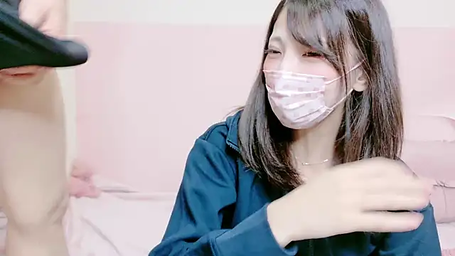 Snapshot of -nyanko- chatting on September 17, 2025, 1:57 pm -nyanko- online show from September 17, 2025, 1:57 pm