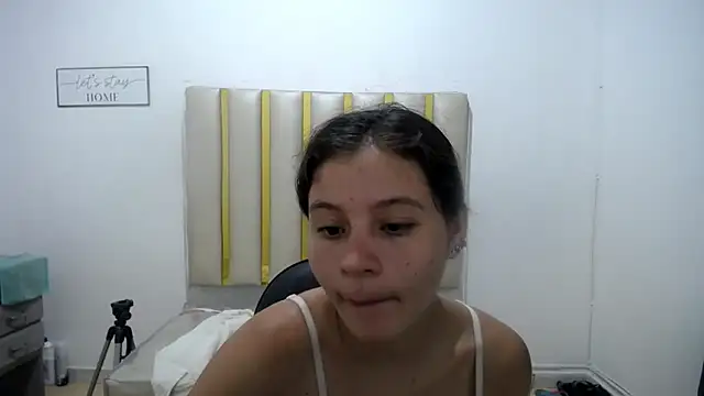 flakita sexyhot online show from October 10, 2025, 10:05 am