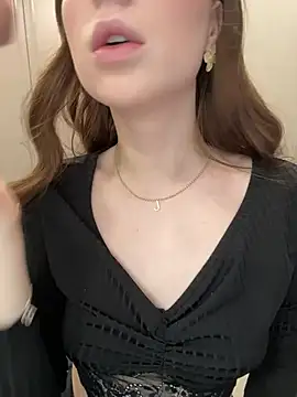 Jackie White  online show from February 28, 2025, 4:20 pm