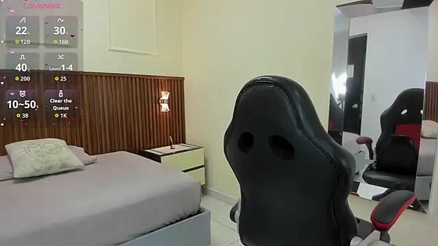 Snapshot of MELINAMARTINS chatting on September 25, 2025, 7:42 pm MELINAMARTINS online show from September 25, 2025, 7:42 pm