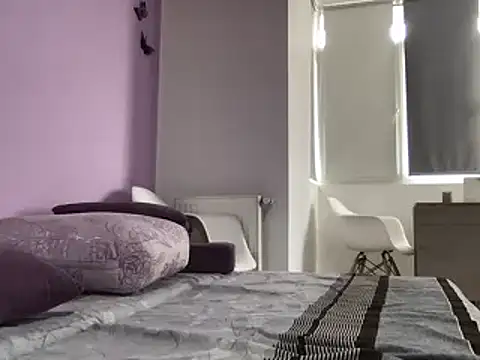 karllaa1234 online show from March 19, 2025, 8:12 am