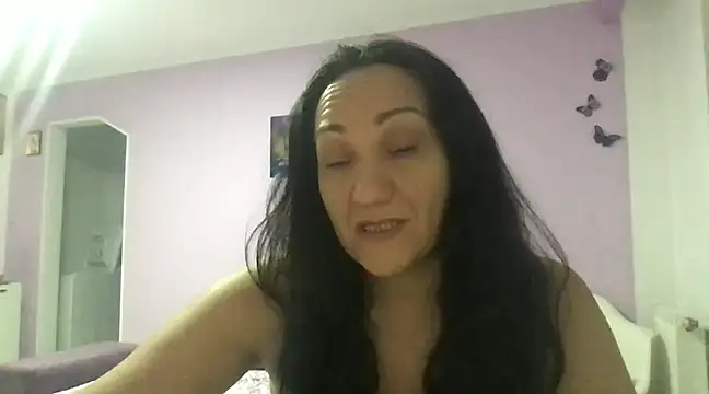 karllaa1234 online show from March 8, 2025, 5:01 pm