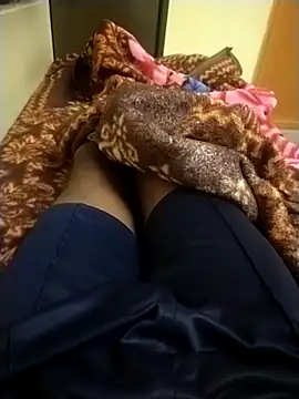 Snapshot of venky2026 chatting on November 29, 2025, 5:18 am venky2026 online show from November 29, 2025, 5:18 am