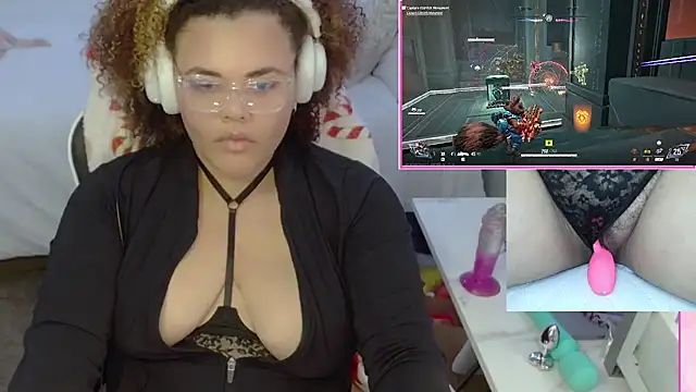 Snapshot of SophiaG125 chatting on February 12, 2025, 5:37 am SophiaG125 online show from February 12, 2025, 5:37 am