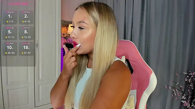  Loneve   online show from September 16, 2025, 3:35 pm