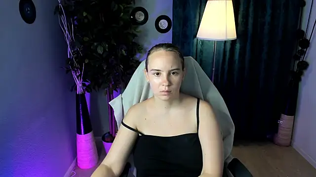 Lika 0ne online show from July 25, 2026, 11:49 am