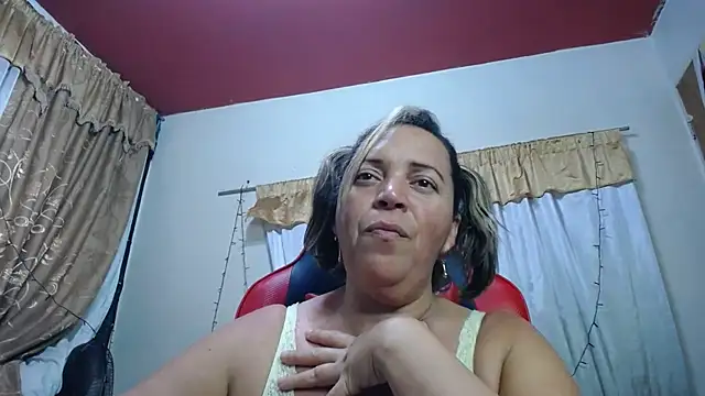 alina maturehot online show from October 4, 2025, 11:06 pm