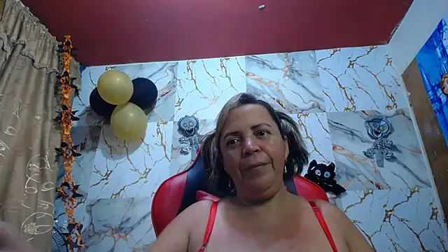 alina maturehot online show from October 25, 2025, 12:32 am