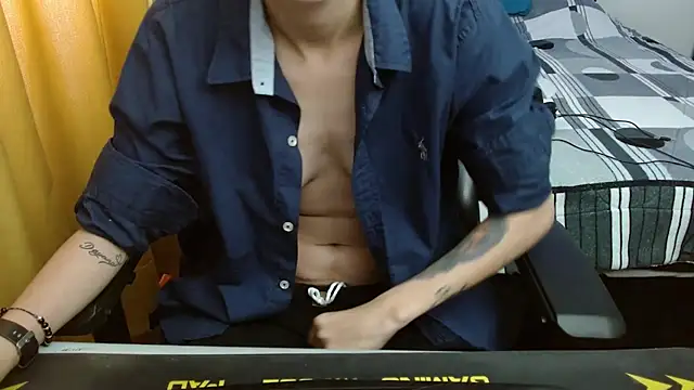 duo peludoo online show from February 5, 2026, 4:47 pm