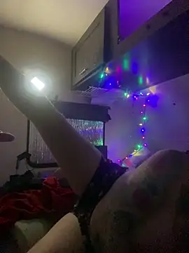 favoritestepsis online show from September 22, 2025, 11:38 am