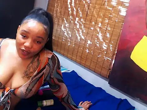 AfricanChinese online show from November 26, 2025, 9:31 am