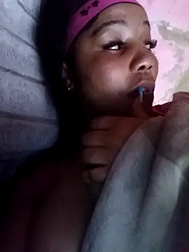 AfricanChinese online show from September 28, 2025, 2:35 pm