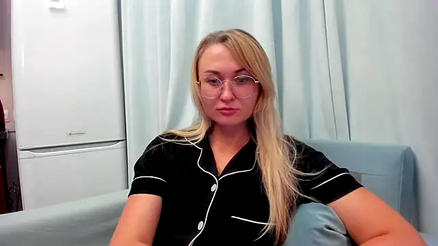 Snapshot of your_Goddess_Eva chatting on September 19, 2025, 7:51 pm your Goddess Eva online show from September 19, 2025, 7:51 pm