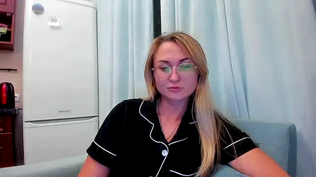 Snapshot of your_Goddess_Eva chatting on September 22, 2025, 7:09 pm your Goddess Eva online show from September 22, 2025, 7:09 pm