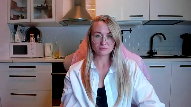 Snapshot of your_Goddess_Eva chatting on October 23, 2025, 5:44 pm your Goddess Eva online show from October 23, 2025, 5:44 pm