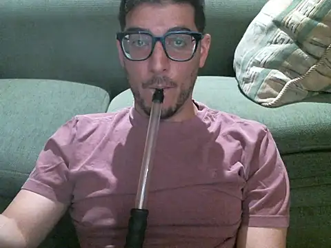 quitomanec online show from June 21, 2026, 5:24 am