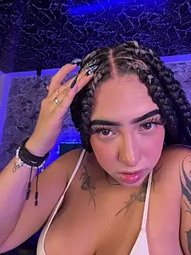 Scarlett-LS online show from April 14, 2026, 2:16 am