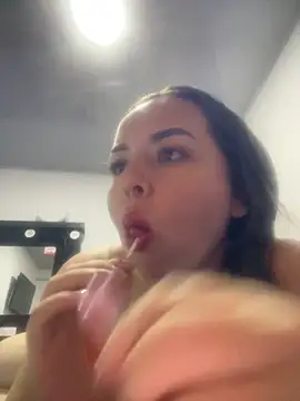 francy20 online show from October 27, 2025, 12:00 am