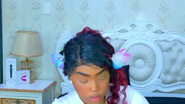 TianahGlow online show from February 27, 2026, 8:08 pm