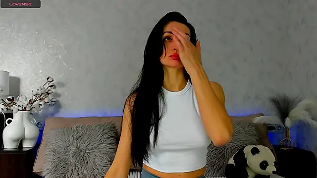 Tina Mart online show from February 19, 2026, 11:51 am