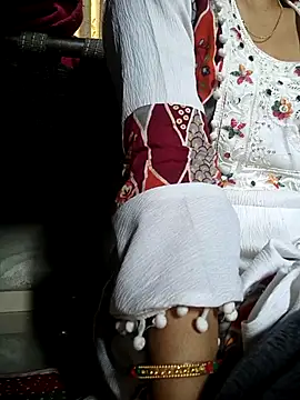 lovely----bhabhi online show from January 8, 2026, 4:51 am