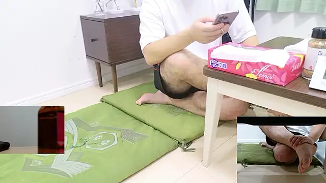 YARASERO-kun online show from September 26, 2025, 12:56 pm