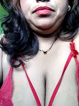 rani130 online show from October 31, 2025, 1:13 am