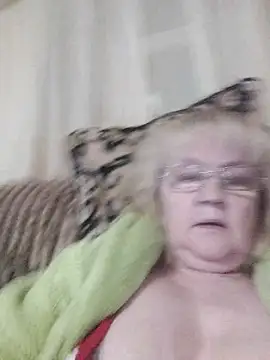 Violet5364 online show from February 6, 2026, 9:33 pm