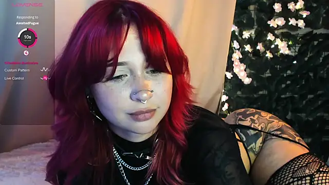 marynixoxo online show from June 8, 2026, 4:18 pm