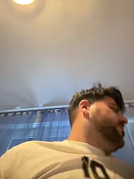 Sex-10-10 online show from November 13, 2025, 12:53 pm