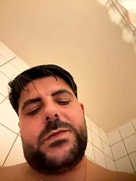 Sex-10-10 online show from November 2, 2025, 6:02 pm