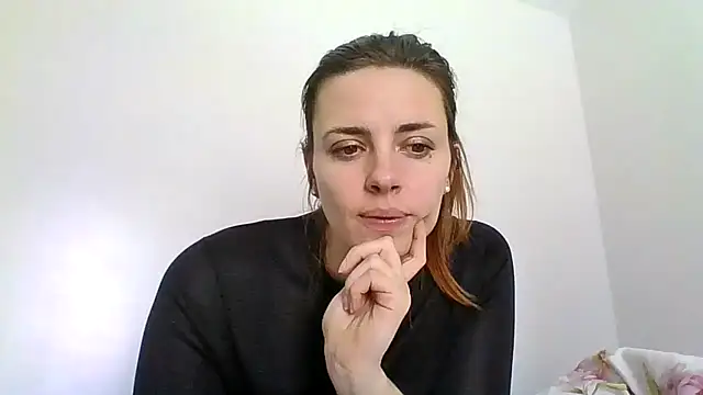 Snapshot of CecilGreen chatting on March 11, 2025, 3:45 pm CecilGreen online show from March 11, 2025, 3:45 pm